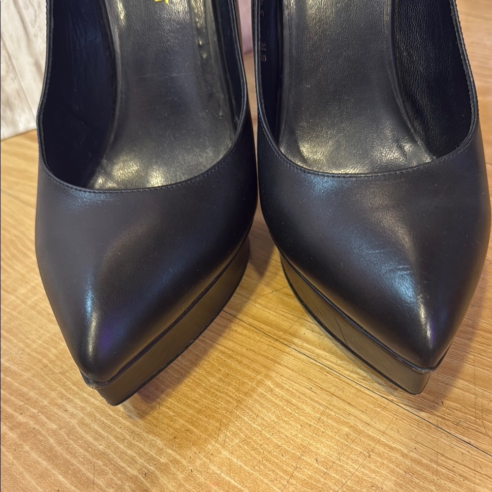 Saint Laurent Black Women's Heels - Picture 16 of 16